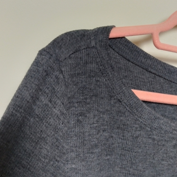 Logo by Lori Goldstein Gray Waffle Knit Top - Picture 5 of 6